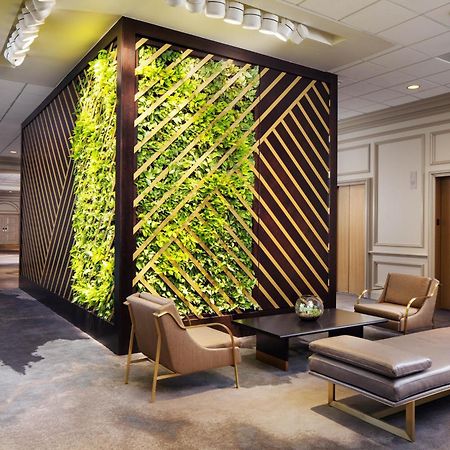 The Westin Galleria Houston Exterior photo
